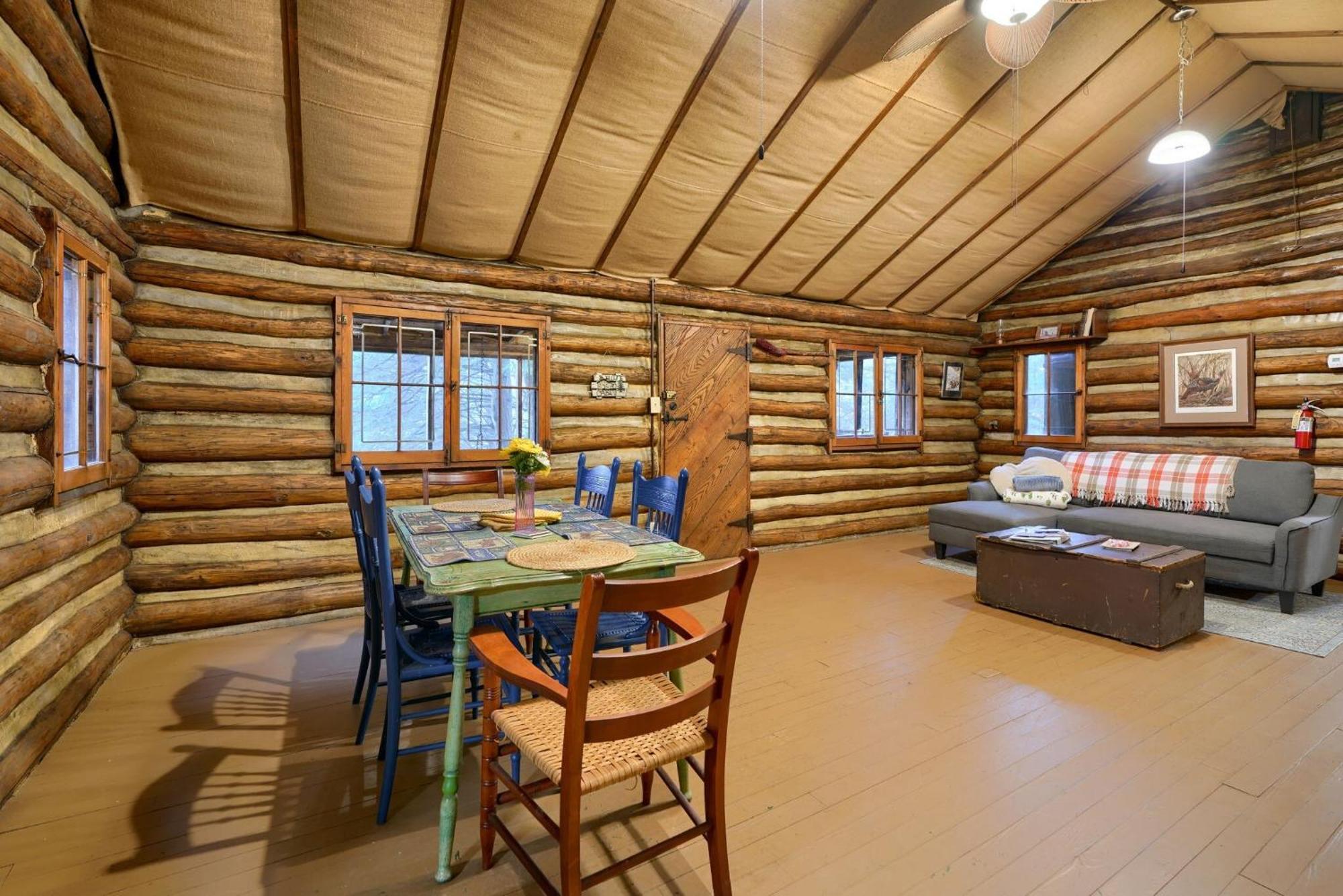 Russell Cabin Logan Kültér fotó