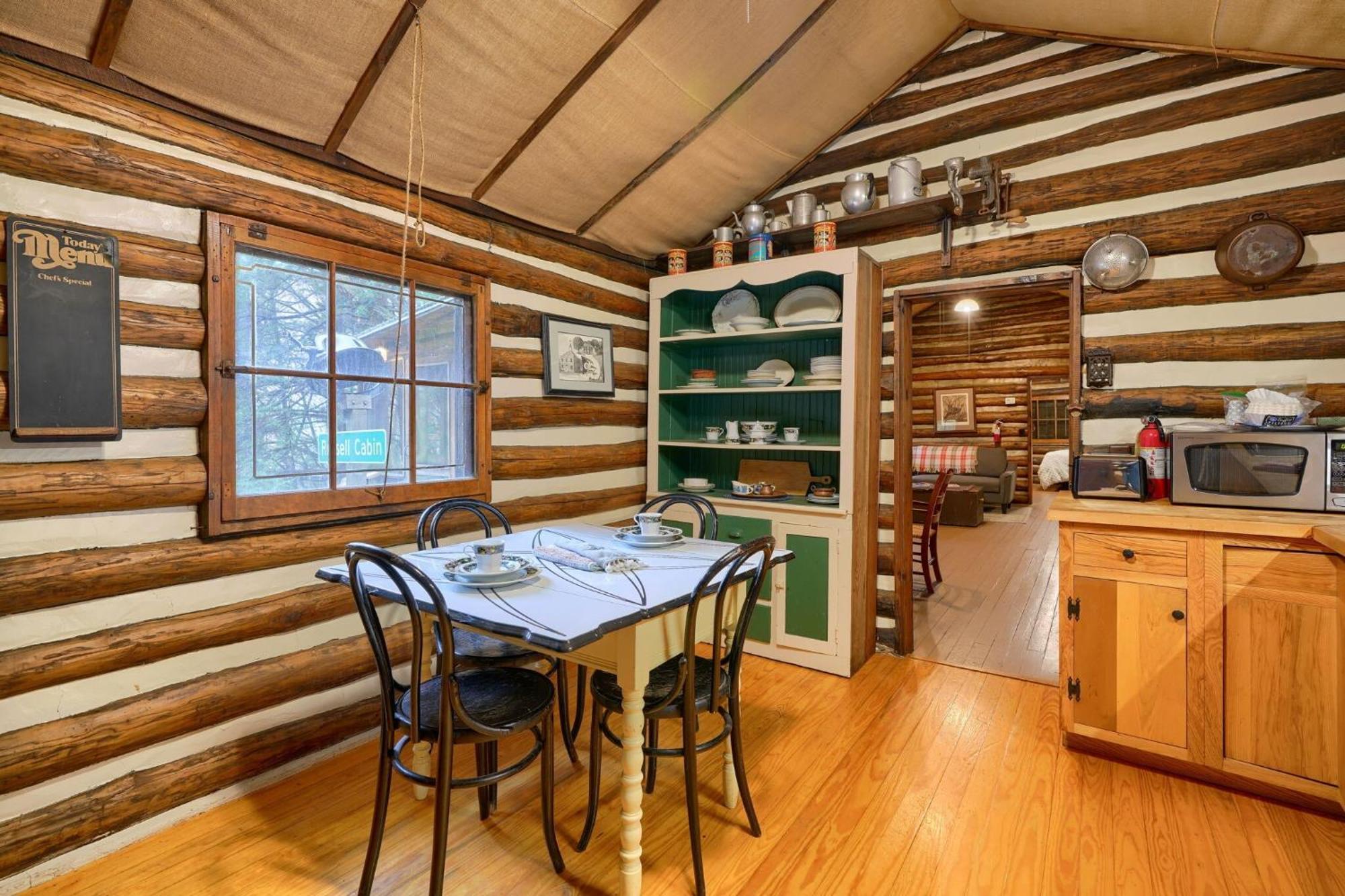 Russell Cabin Logan Kültér fotó